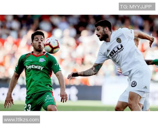 皇马与瓦伦西亚对决分析：战术博弈与球员表现的全面解读