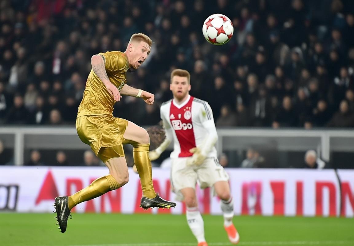 2017年马拉加对阵巴塞罗那精彩回顾与赛后分析